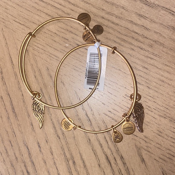 ❤️ Authentic four Alex and Ani bracelets - Picture 5 of 5